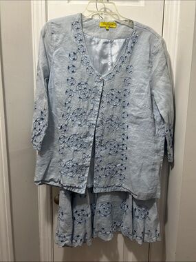 Light Blue Embroidered Skirt Set - Casual Two-Piece